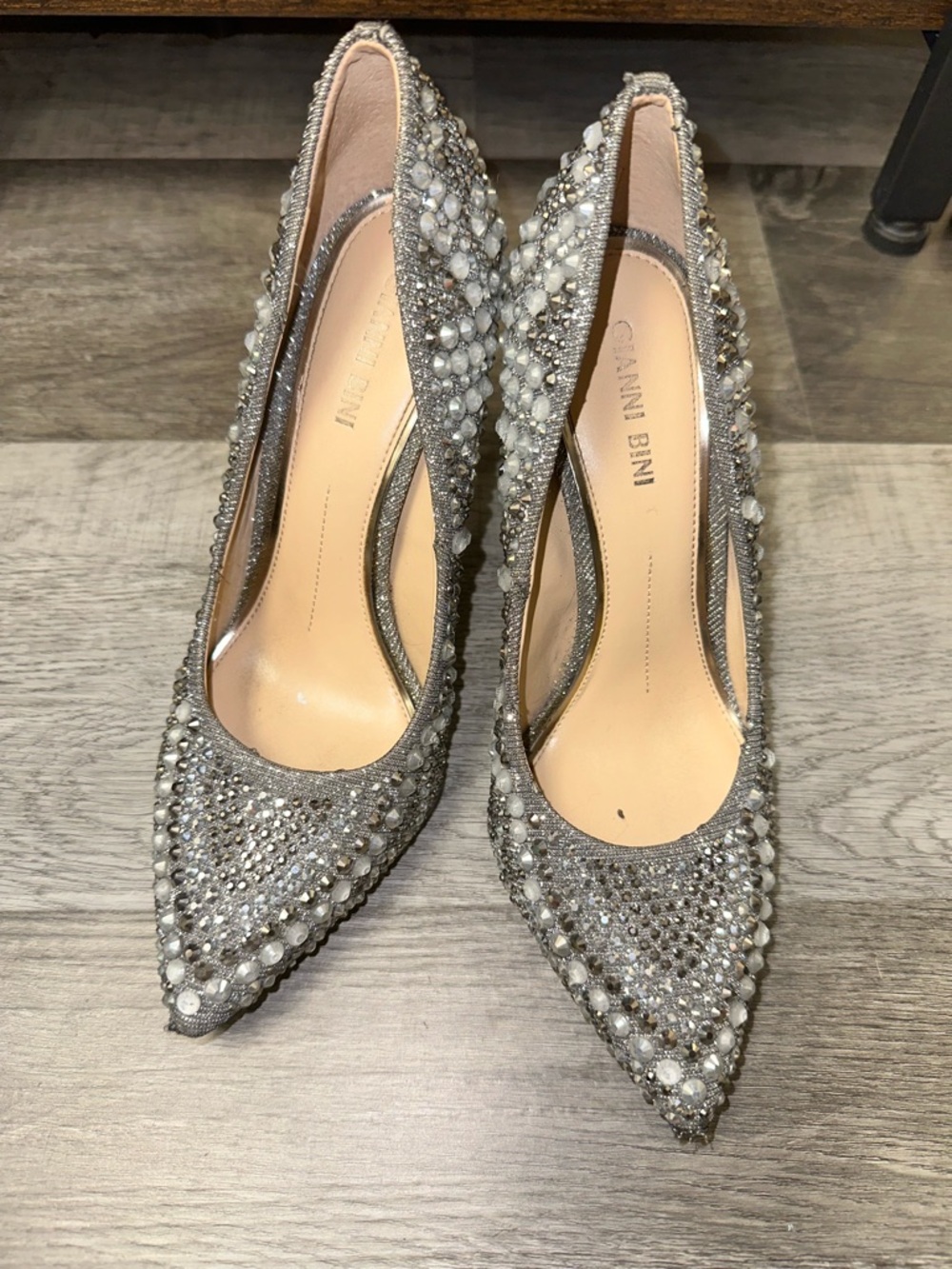 Gianni Bini Rhinestone Heels Size 7.5 Silver Crystal Stiletto Pumps Glam